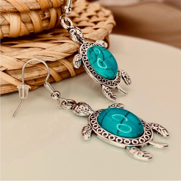 Bohemian Silver Turtle Drop Earrings with Turquoise Accents - Picture 3 of 6